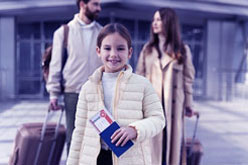 Attorney Hajar MALEKIAN assisting clients with French visa and family reunification procedures in Paris.